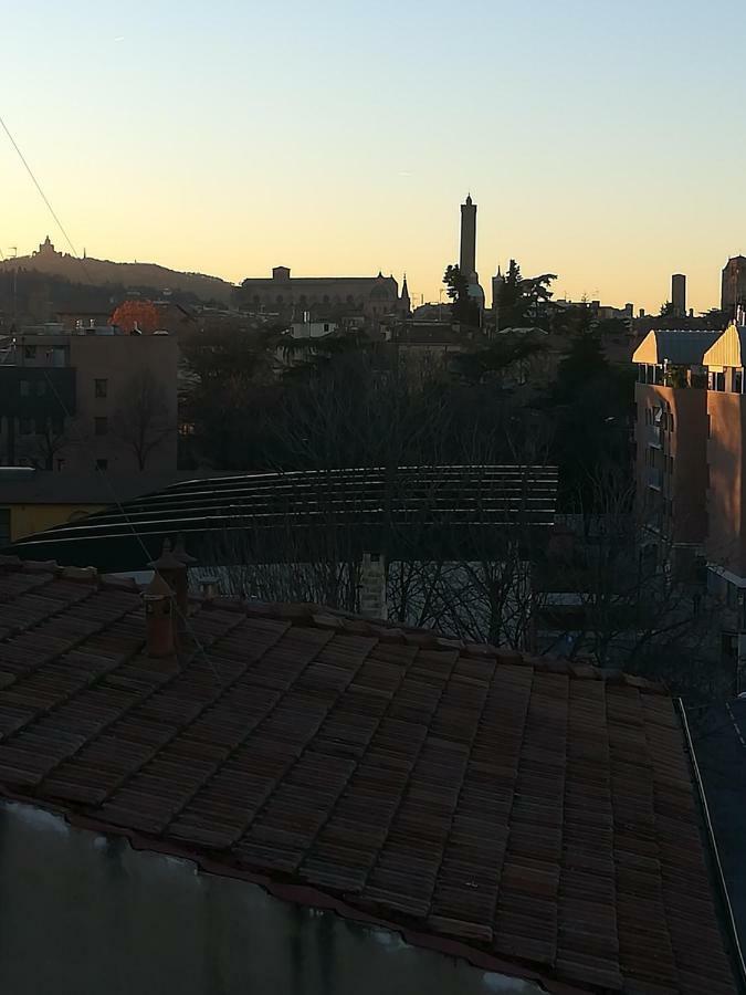 Anais' Loft- Osp. Sant'Orsola-Fiera Apartment Bologna Luaran gambar